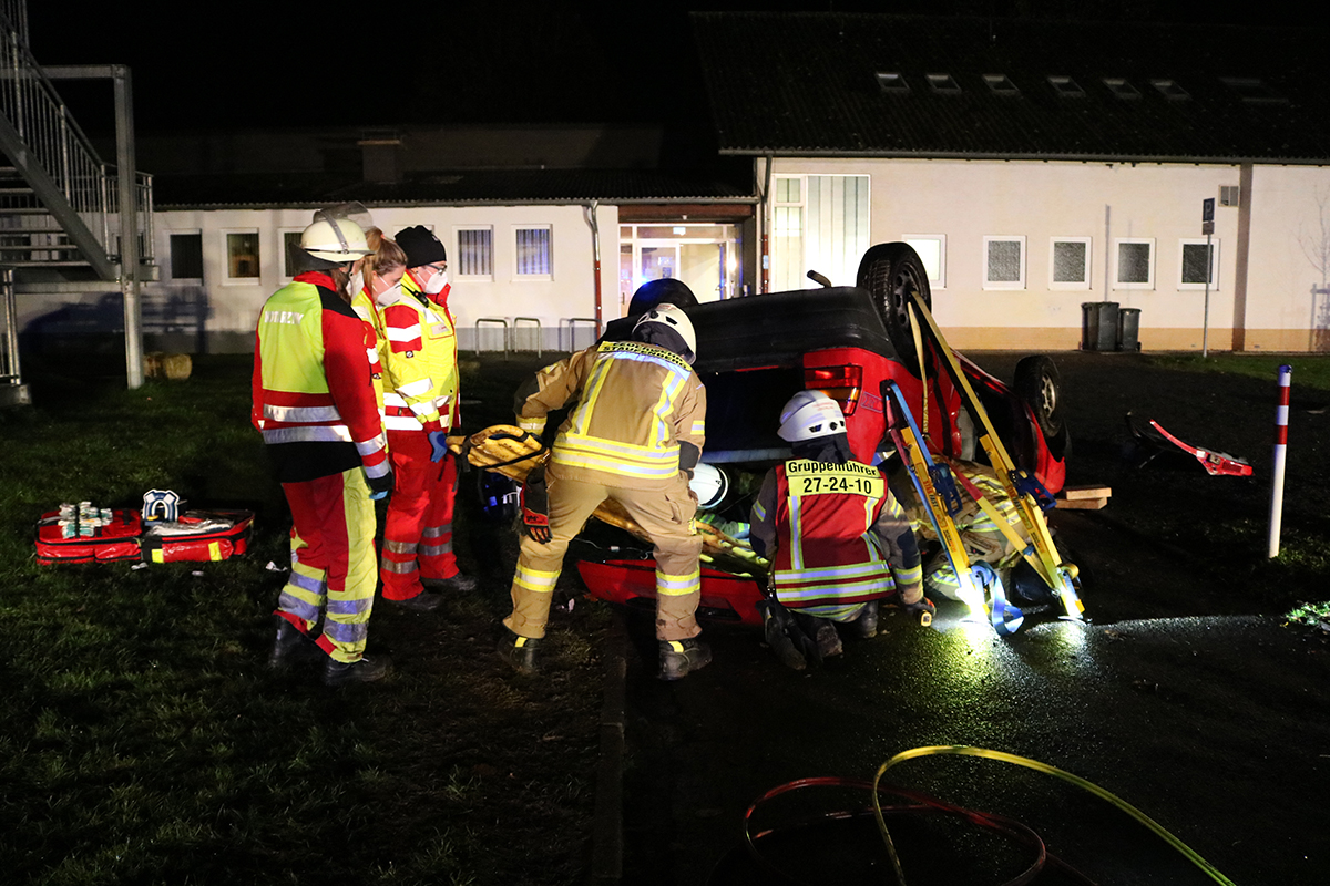 Übung mit Gasexplosion und Verletzten