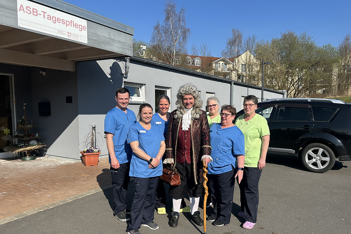 Lustiger Besuch in der ASB-Tagespflege Hann. Münden